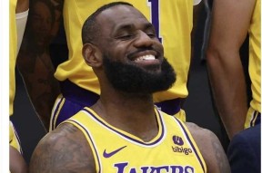 开云体育-詹姆斯连续十二场比赛得分超过败北，日本队不断突破！再创辉煌时刻的简单介绍